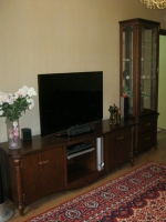 Композиція з тумби ТБ та двох пеналів. виконана з масиву та шпону ясена. фурнітура BLUM