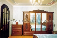 Класична спальня