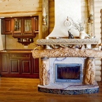 Камін у мисливський дім