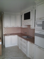 Кухня з телевізором