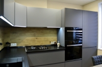 Сіра кухня сучасна