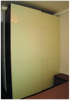 Шафа скляна